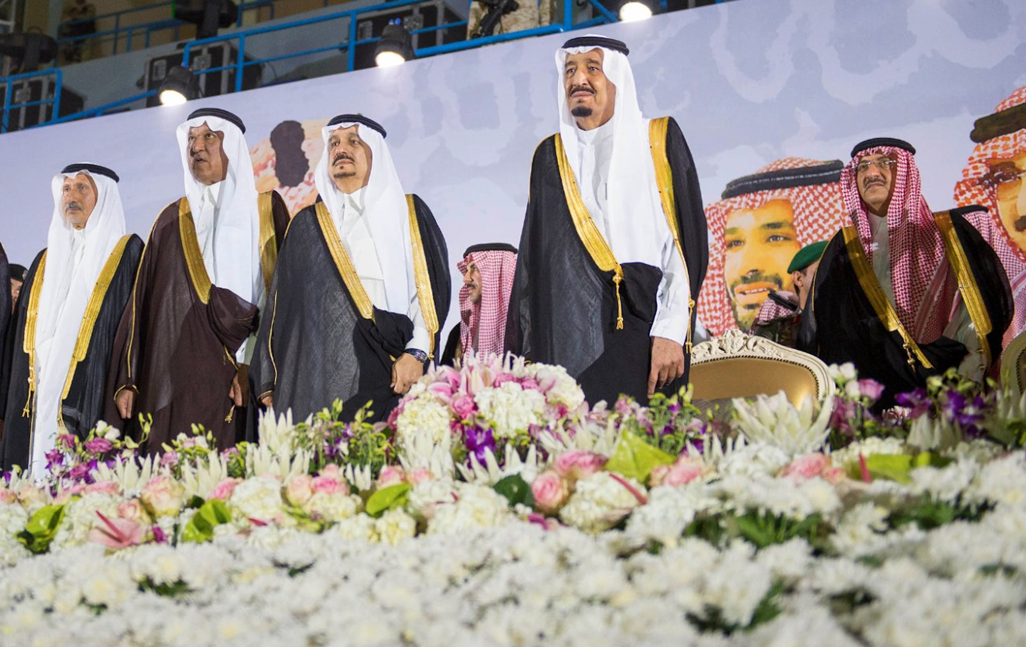 خادم الحرمين الشريفين رعى حفل أهالي منطقة الرياض للاحتفاء بتوليه مقاليد الحكم