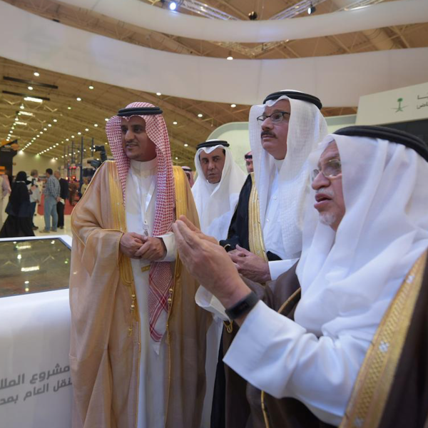 تطوير الرياض تستعرض مشروع القطار والحافلات بمعرض مشاريع النقل العام الرائدة ‏
