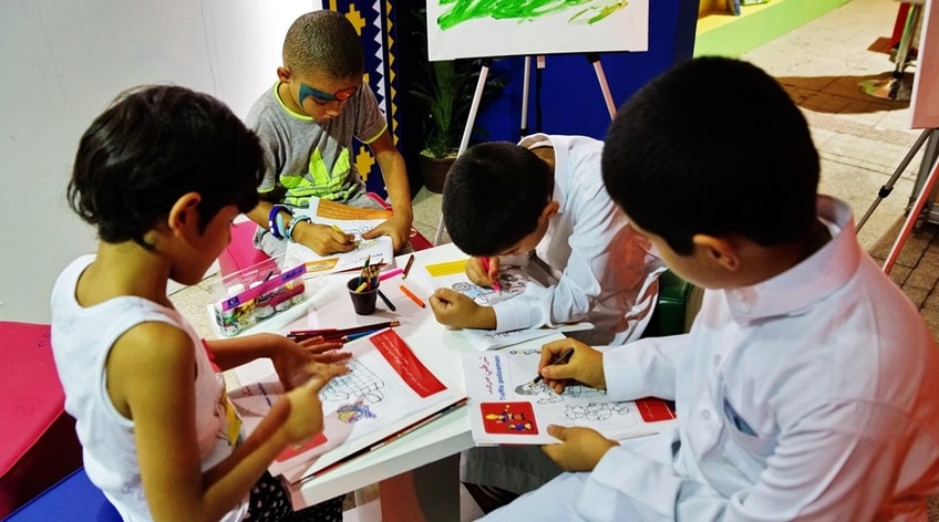As part of RCRC’s Eid festivities… «Kid Tent» mixes science and entertainment