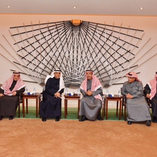 وفد من الهيئة السعودية للمواصفات والمقاييس يزور هيئة تطوير الرياض
