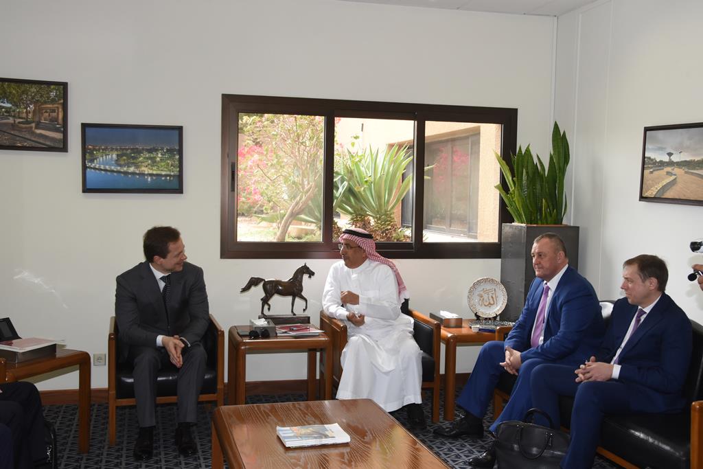 Deputy Moscow Mayor Visits ADA