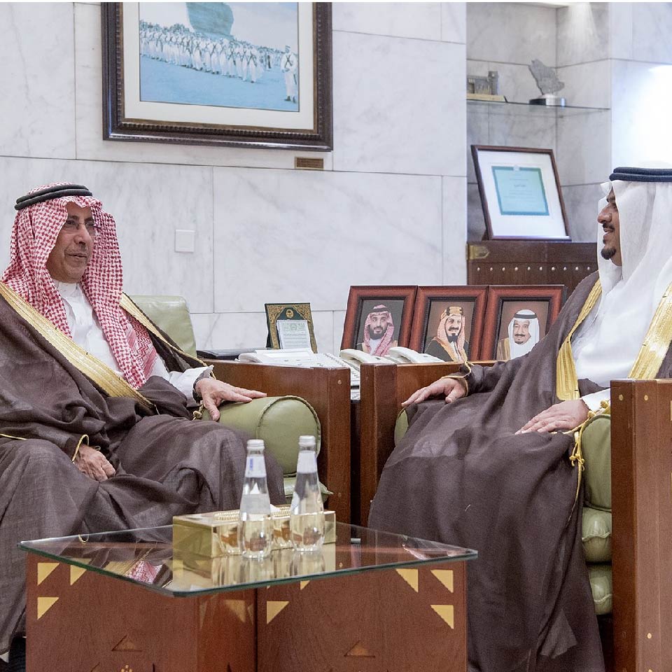 سمو نائب أمير منطقة الرياض يستقبل المهندس السلطان
