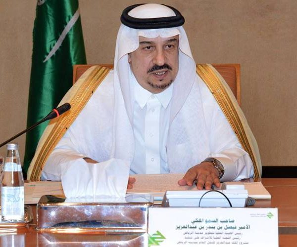 الأمير فيصل بن بندر يطلع على اكتمال أعمال حفر الأنفاق في المسار الأخضر في مشروع قطار الرياض