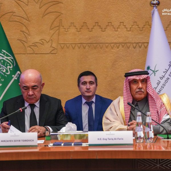 Uzbekistan Delegation Visits RCRC to Explore Riyadh’s Urban Development Experience