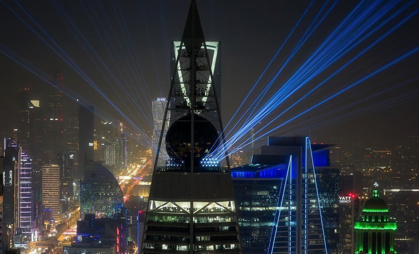 “نور الرياض” يختتم نسخته الخامسة بحضور ملايين الزوار و12 جائزة عالمية 