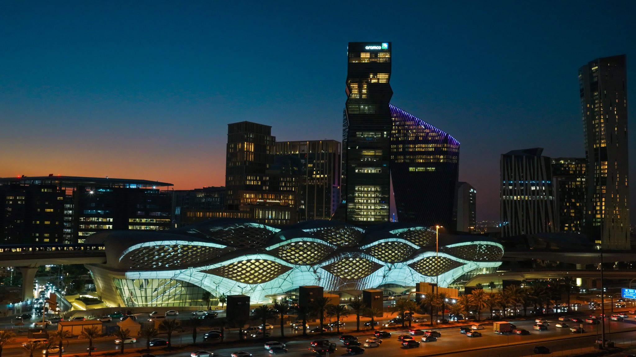 Noor Riyadh Festival Lights Up Metro Stations with Innovative Art 